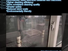 Pulire automaticamente le batterie al piombo-acido con la macchina